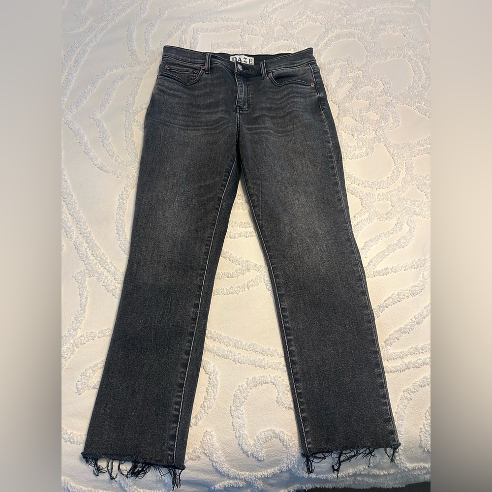 Daze Denim Stunner High Rise Skinny
Straight Jean - Picture 4 of 10